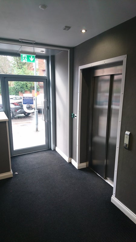 Room Maney Corner in Birmingham