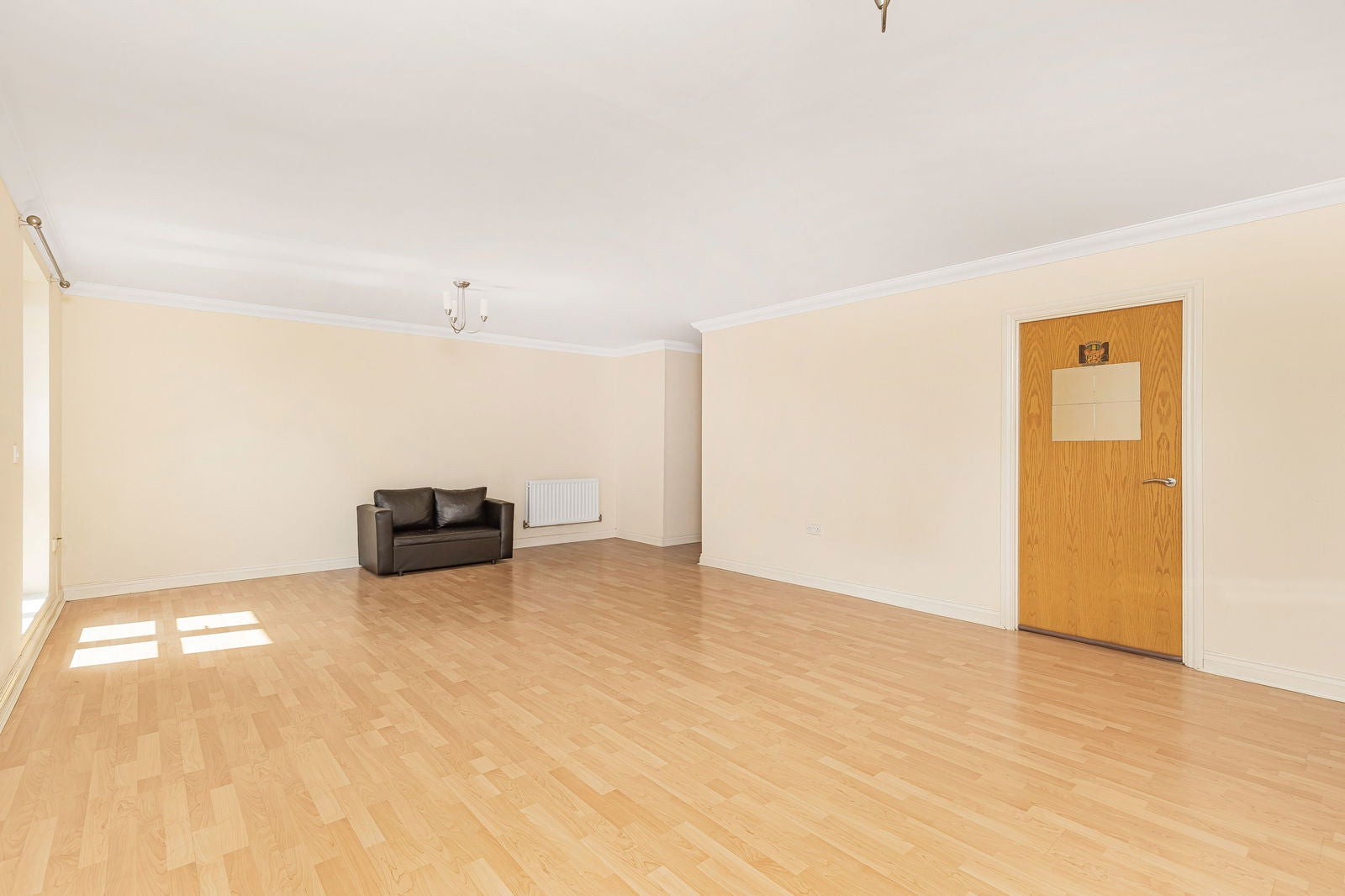 Flat Sparkes Close in Greater London