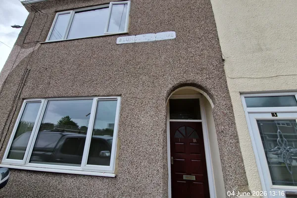 Flat Blundell Avenue in Cleethorpes
