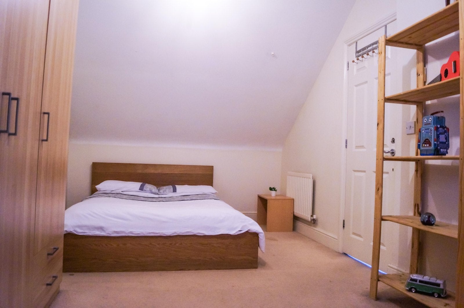 Room Estuary Reach in Gillingham