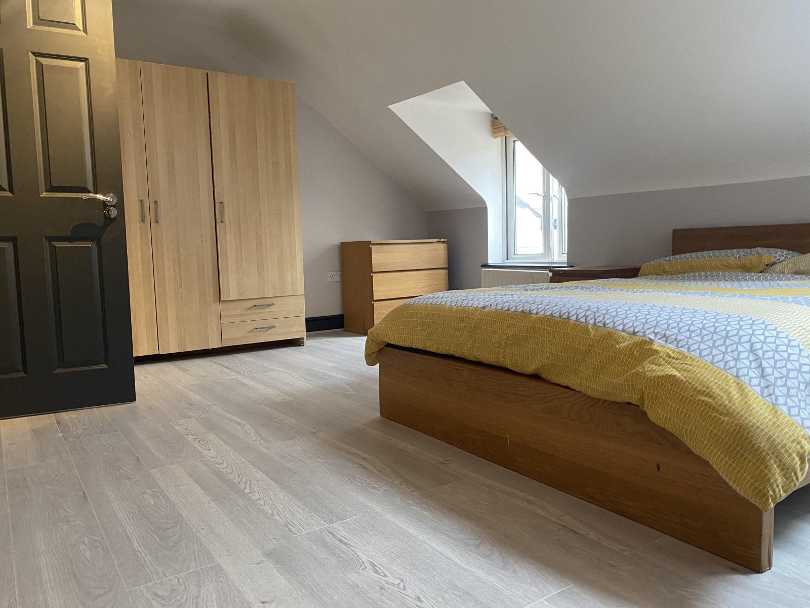 Room Estuary Reach in Gillingham