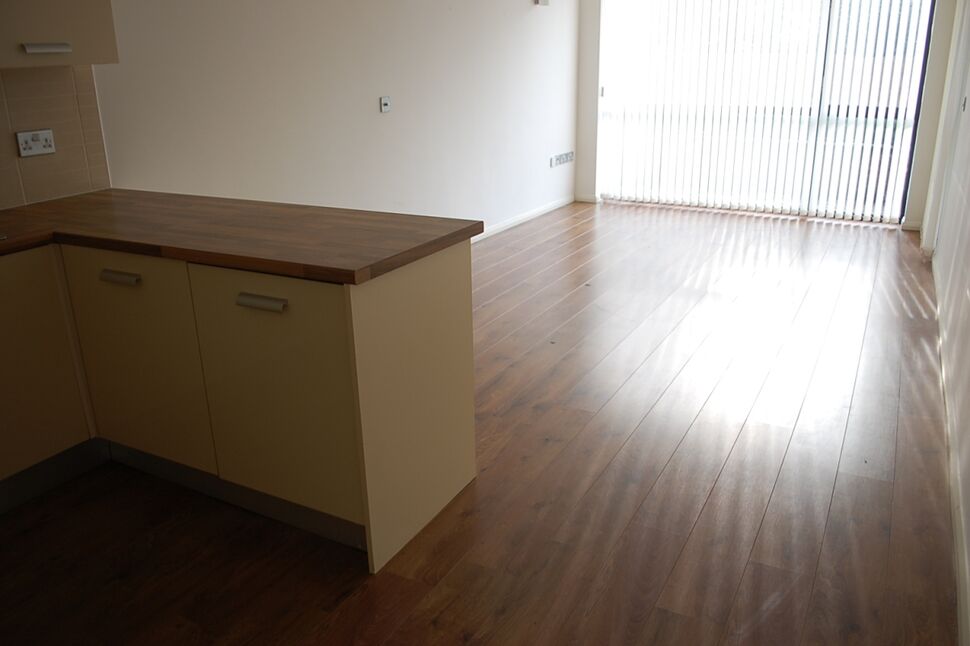 Flat Mellor Road in Tameside