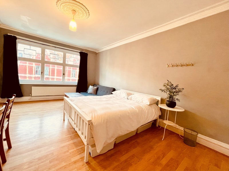 Room Cabbell Street in City of Westminster