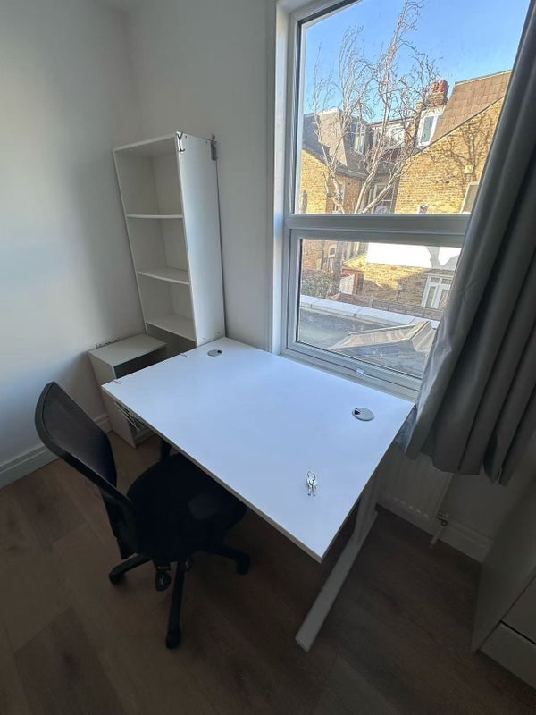 Room Gaskarth Road in Greater London