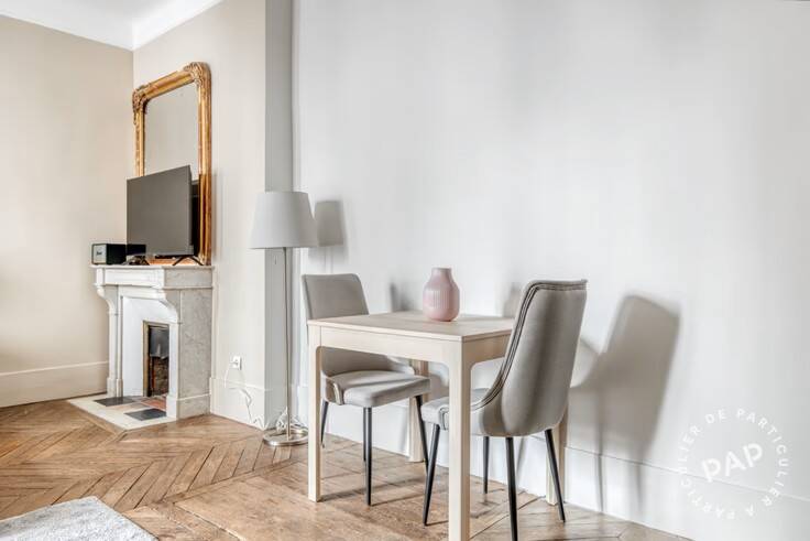 Appartement Rue de Douai à Paris