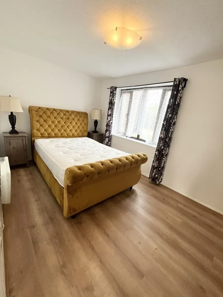Flat Bryanstone Road in Waltham Cross