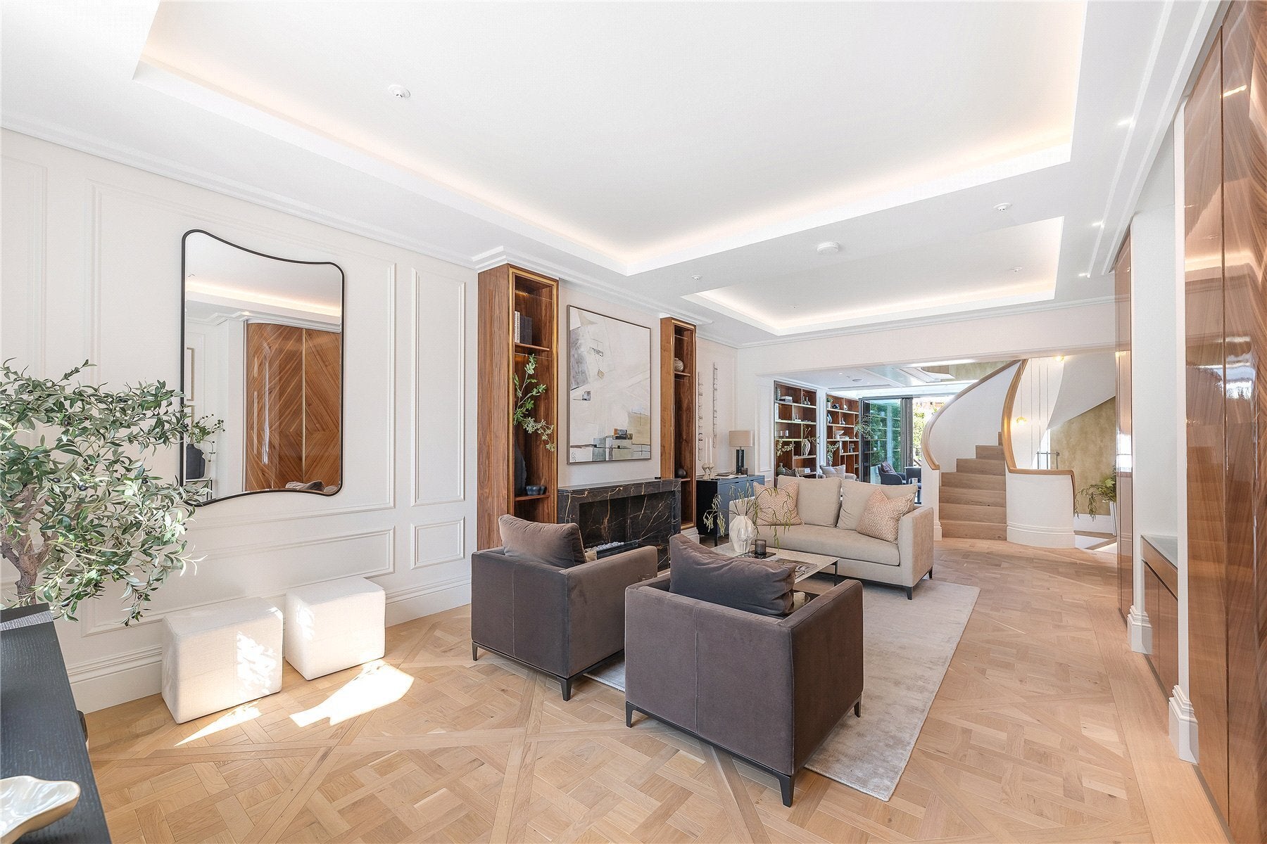 House Priory Walk in Greater London