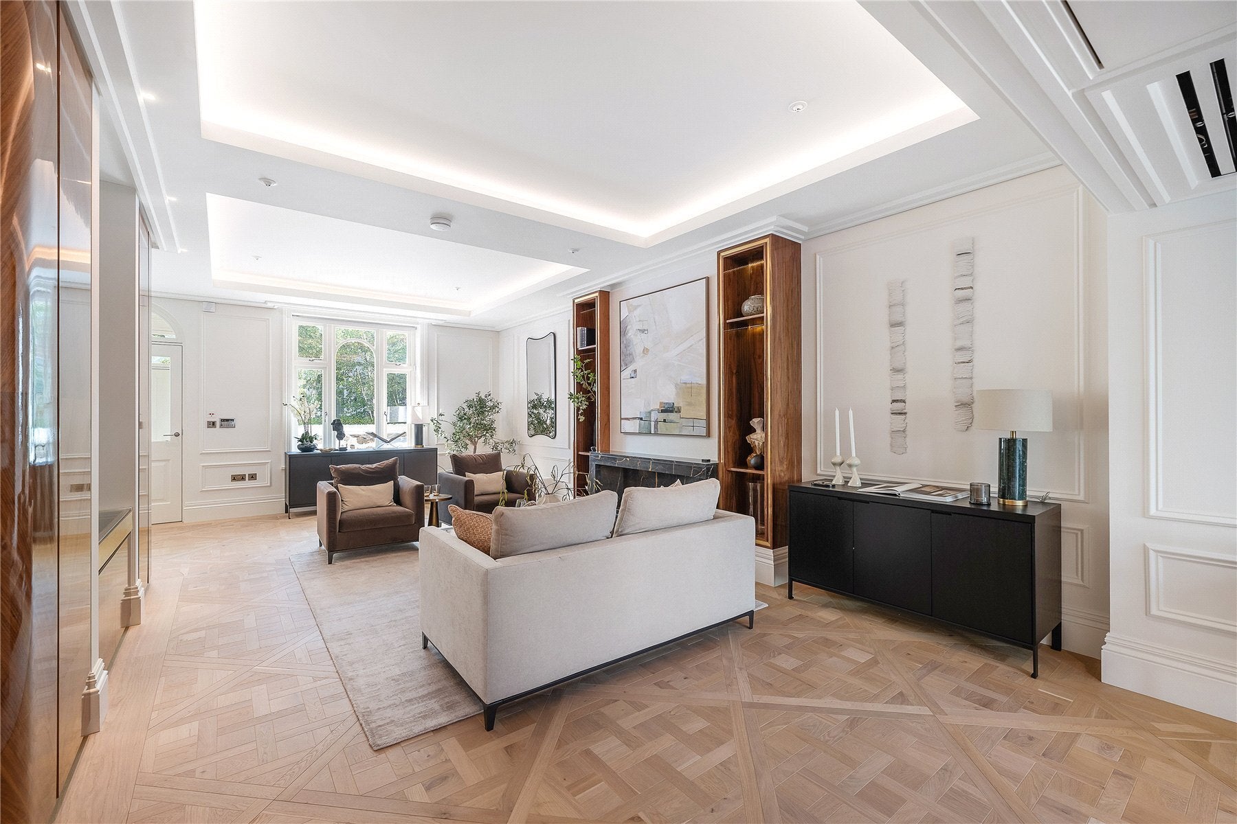 House Priory Walk in Greater London
