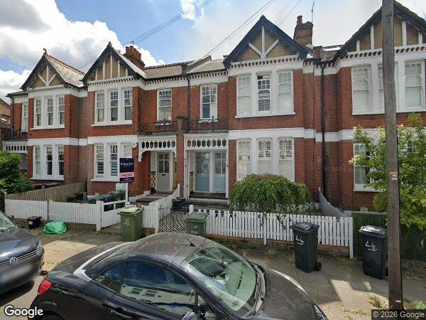 Room Criffel Avenue in Greater London