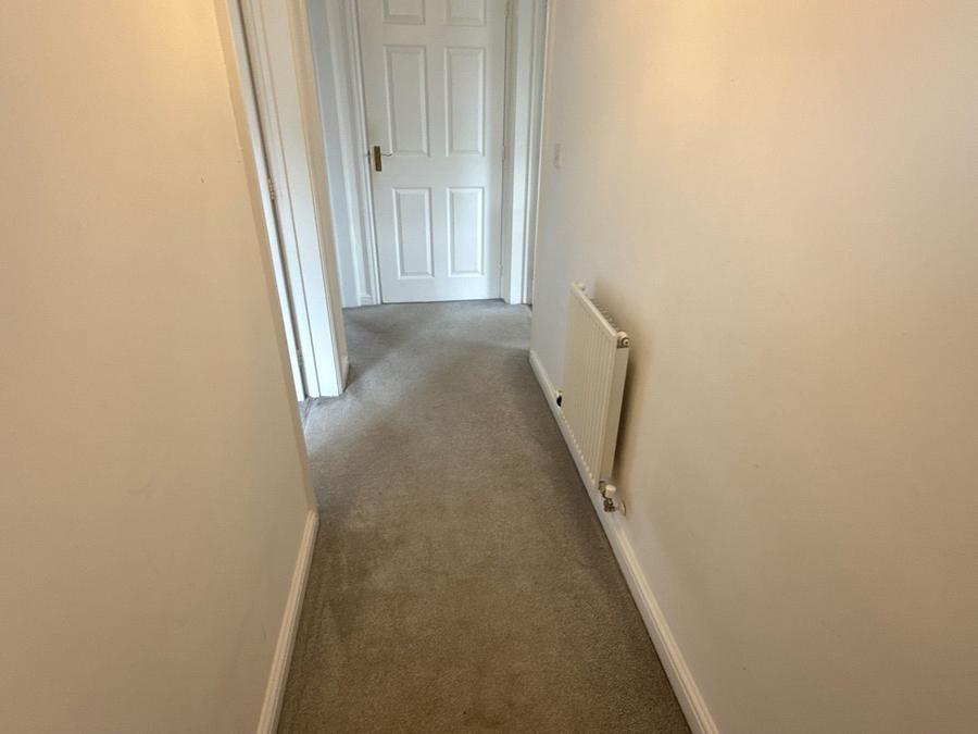 Flat Quinton Road in Quinton