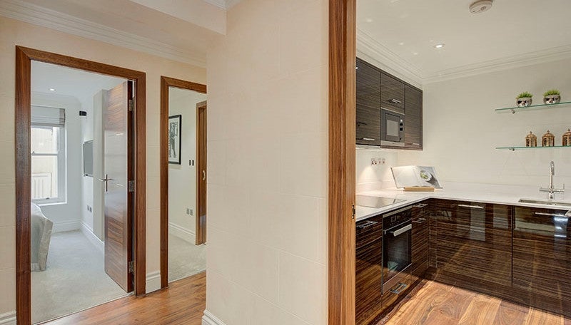 Flat Kensington Gardens Square in City of Westminster