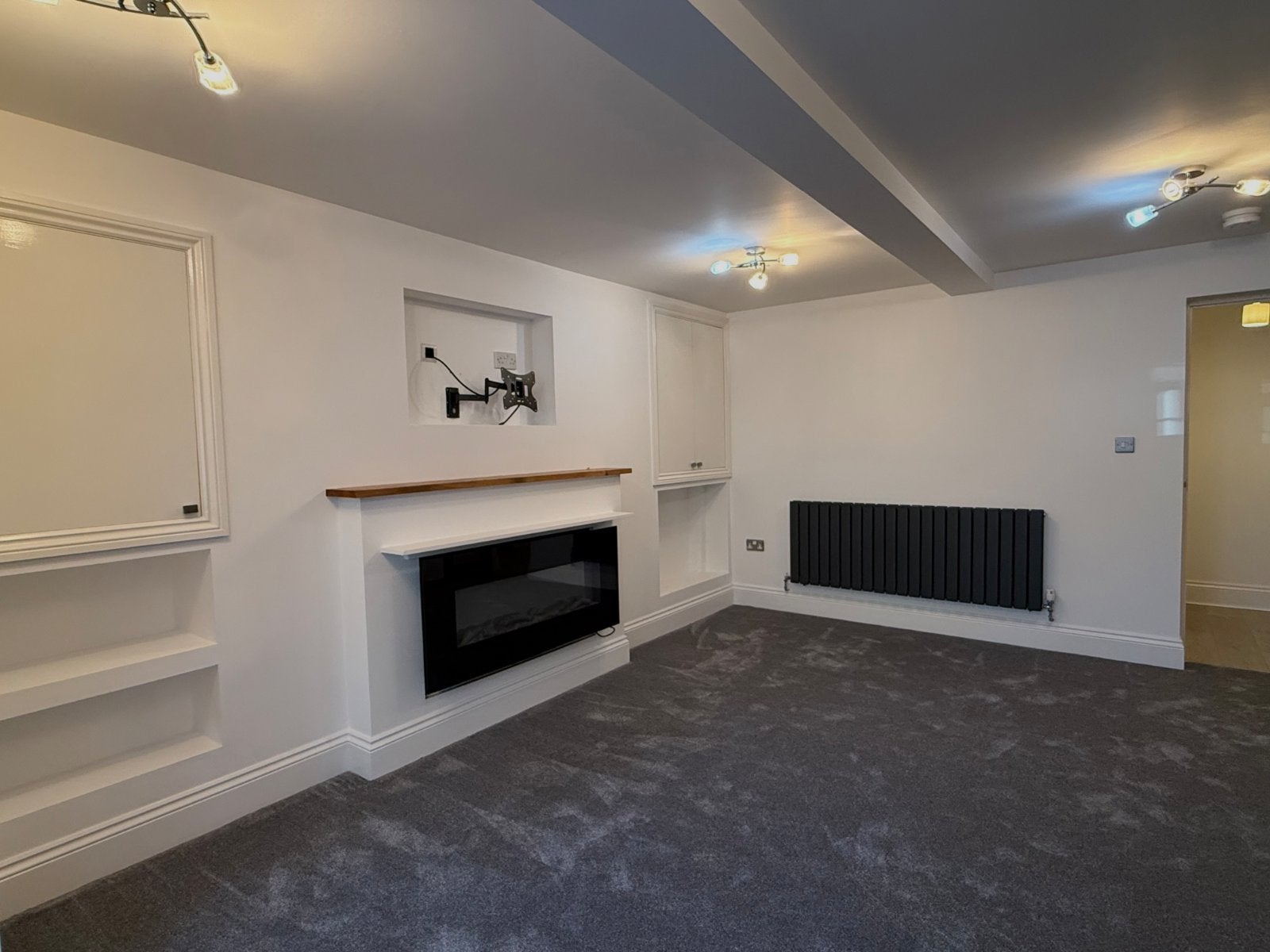 Flat Harlow Moor Drive in Harrogate