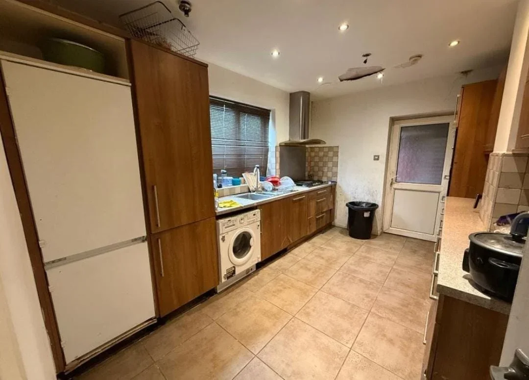 Room Harcourt Road in Hertsmere