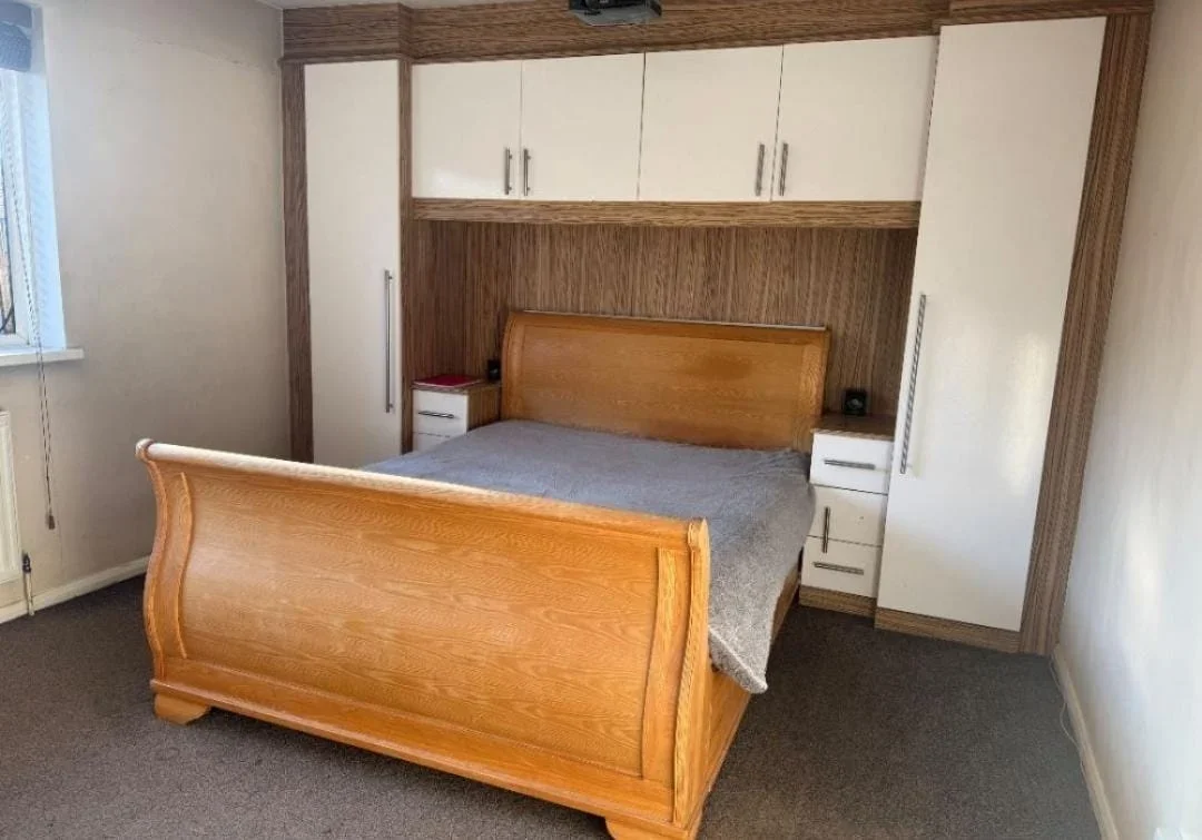 Room Harcourt Road in Hertsmere
