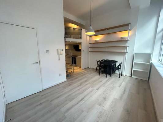 Flat Whitworth Street West in Manchester