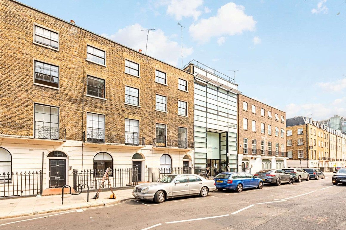 Flat North Gower Street in Greater London
