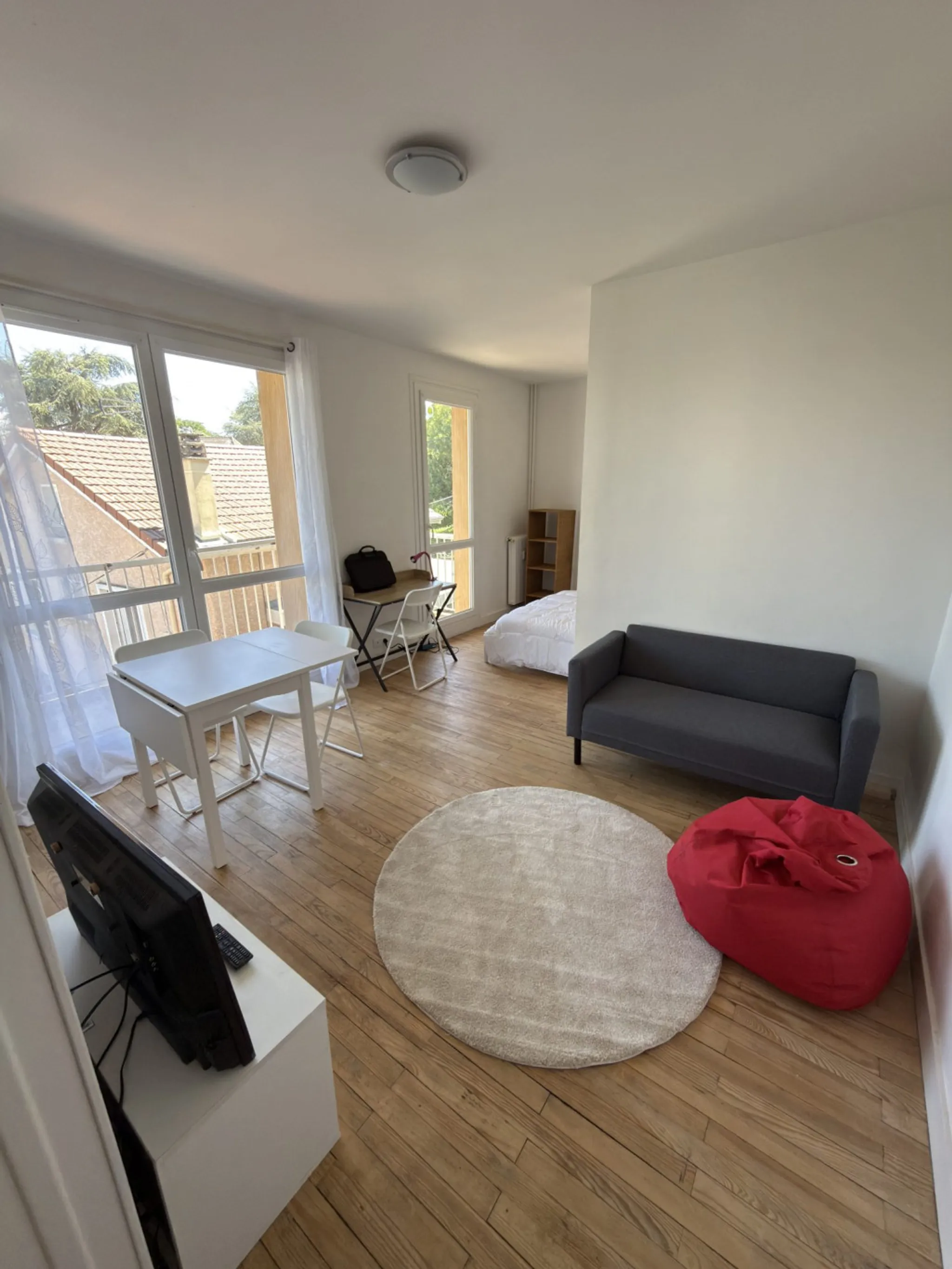 Appartement Rue du Rival à Montrond-les-Bains