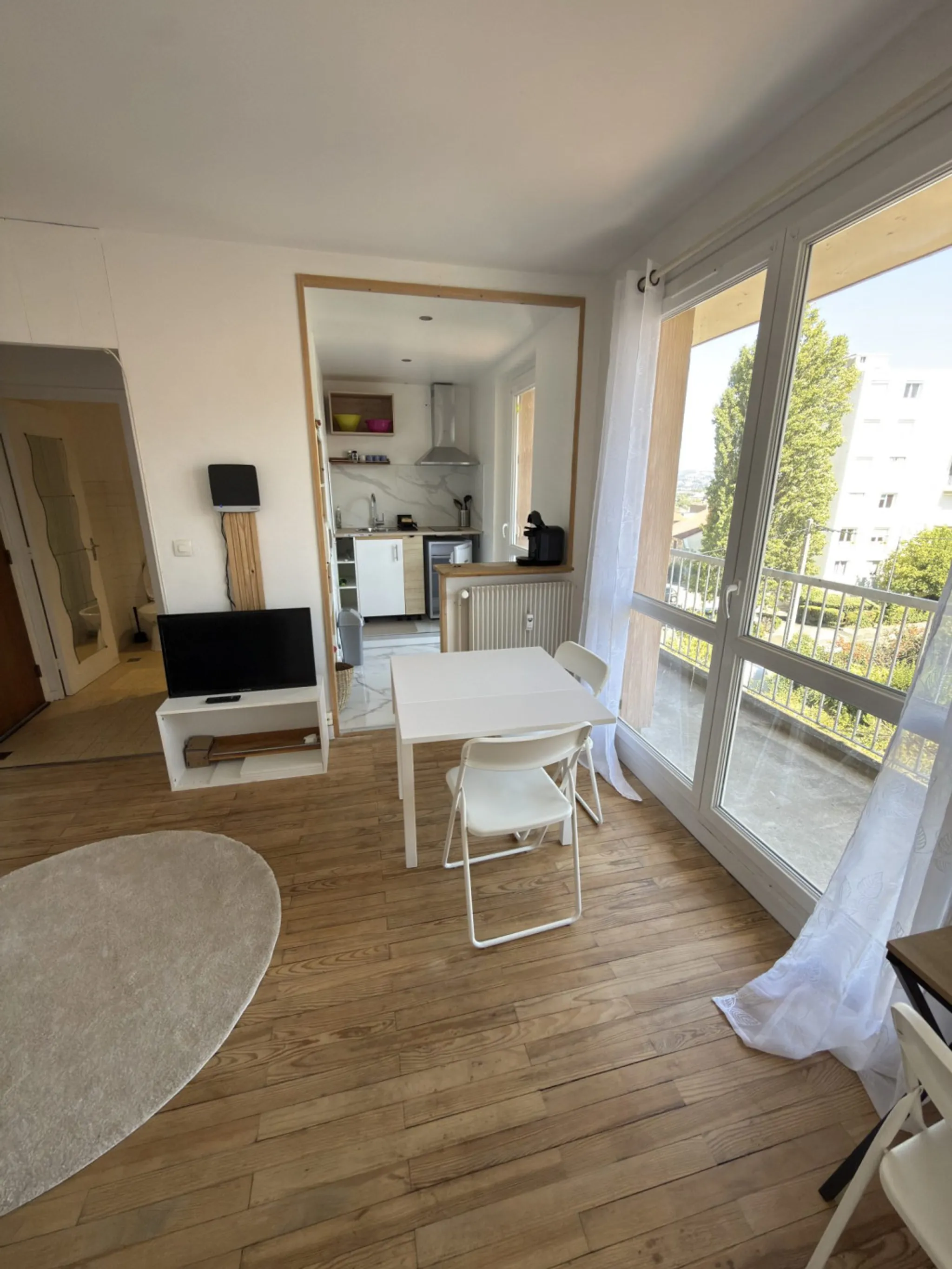 Appartement Rue du Rival à Montrond-les-Bains