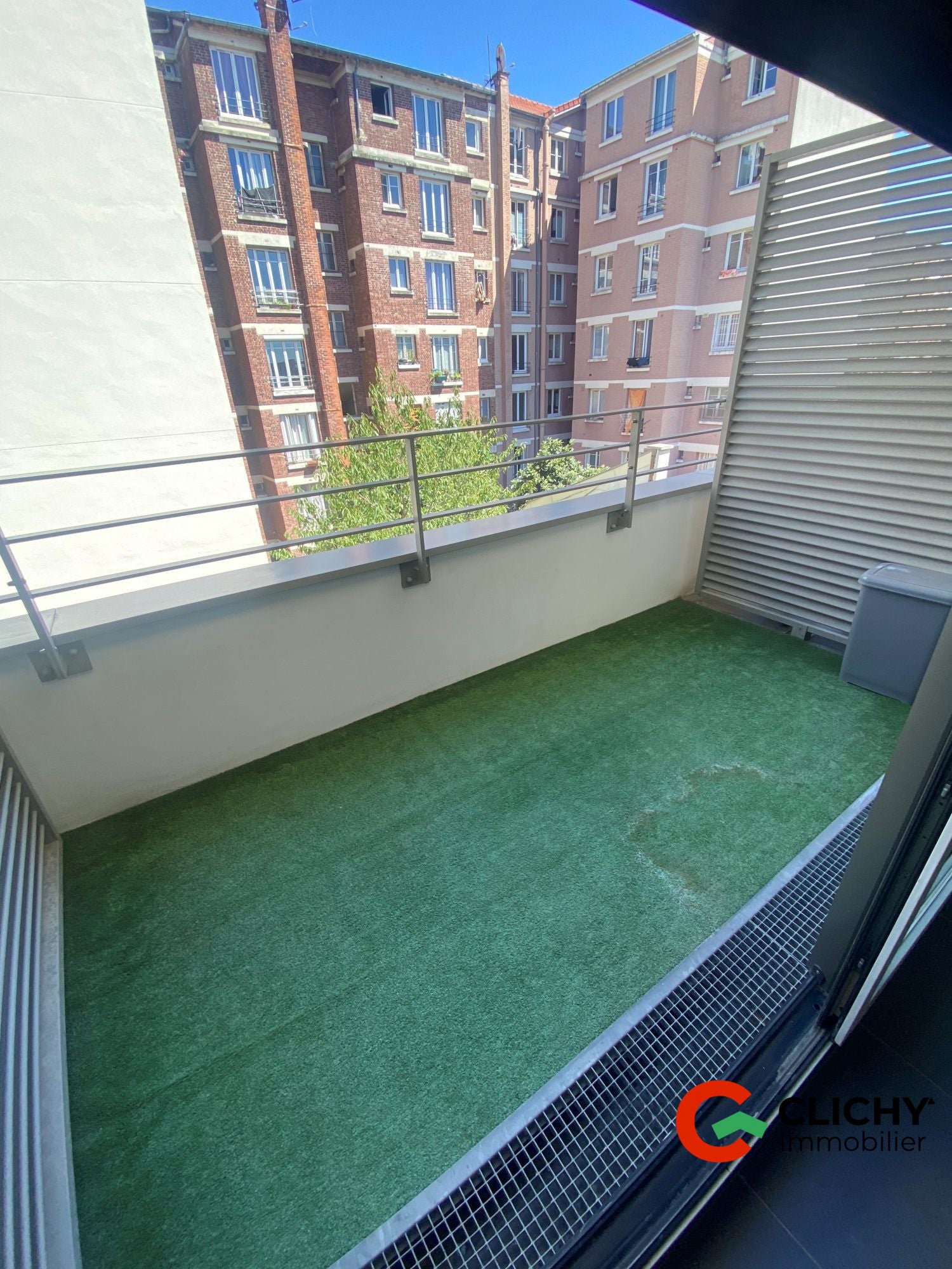 Flat Rue Valiton in Clichy