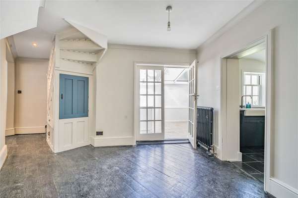 House Little Mount Sion in Tunbridge Wells