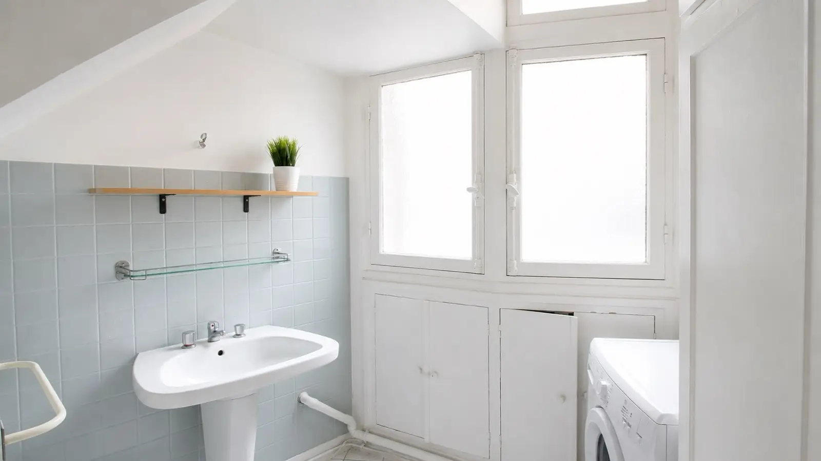 Room Rue de Civry in Paris