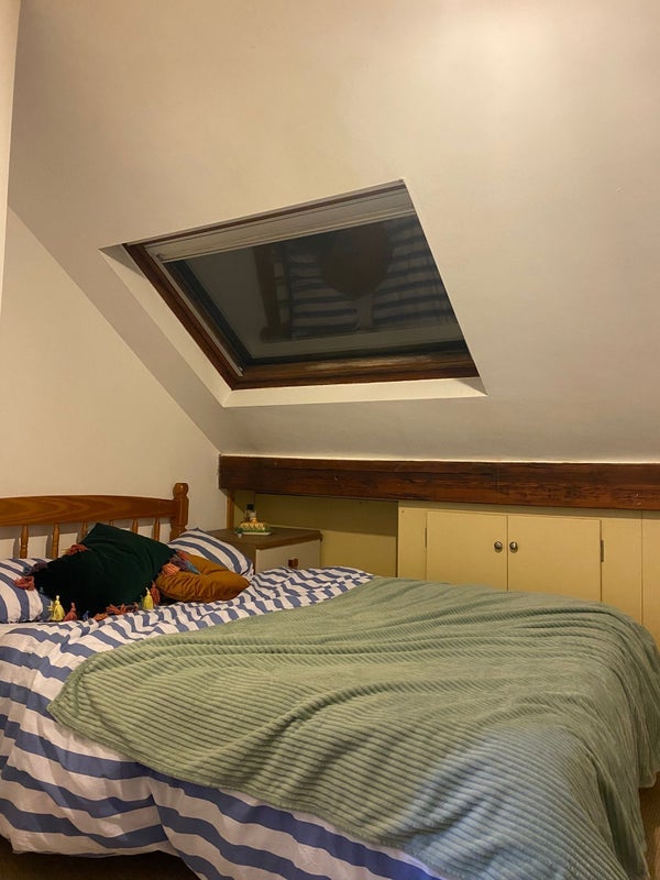 Room Northfield Road in Sheffield