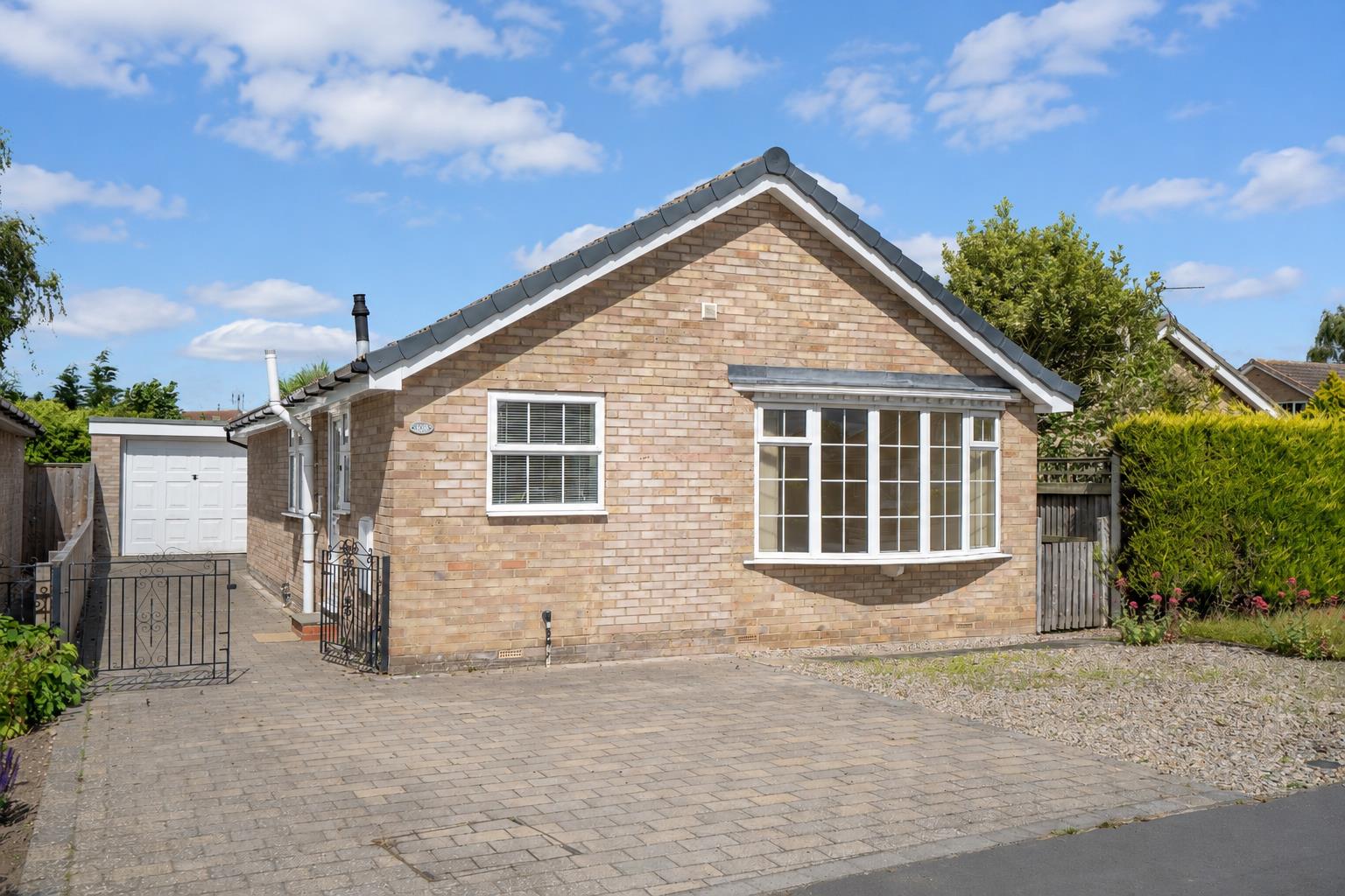 House Greenshaw Drive in Haxby