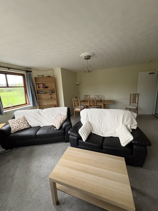 Room West Bryson Road in City of Edinburgh