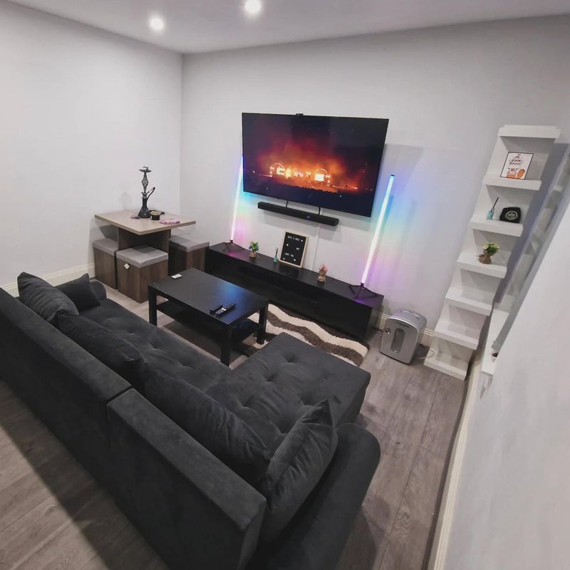 Room Leopold Road in Liverpool