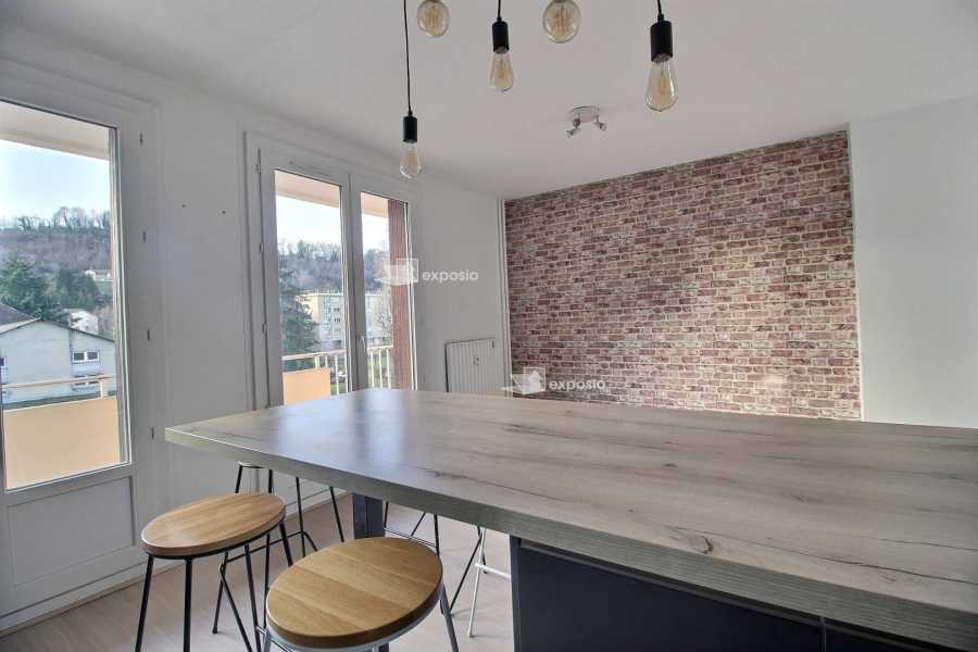 Appartement Avenue du Dauphiné à Bourgoin-Jallieu