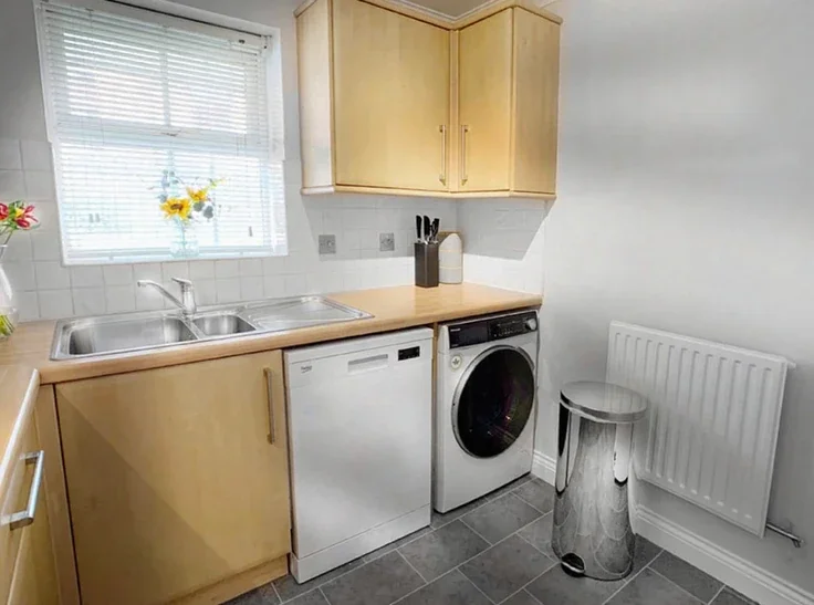 Flat Langborough Road in Wokingham