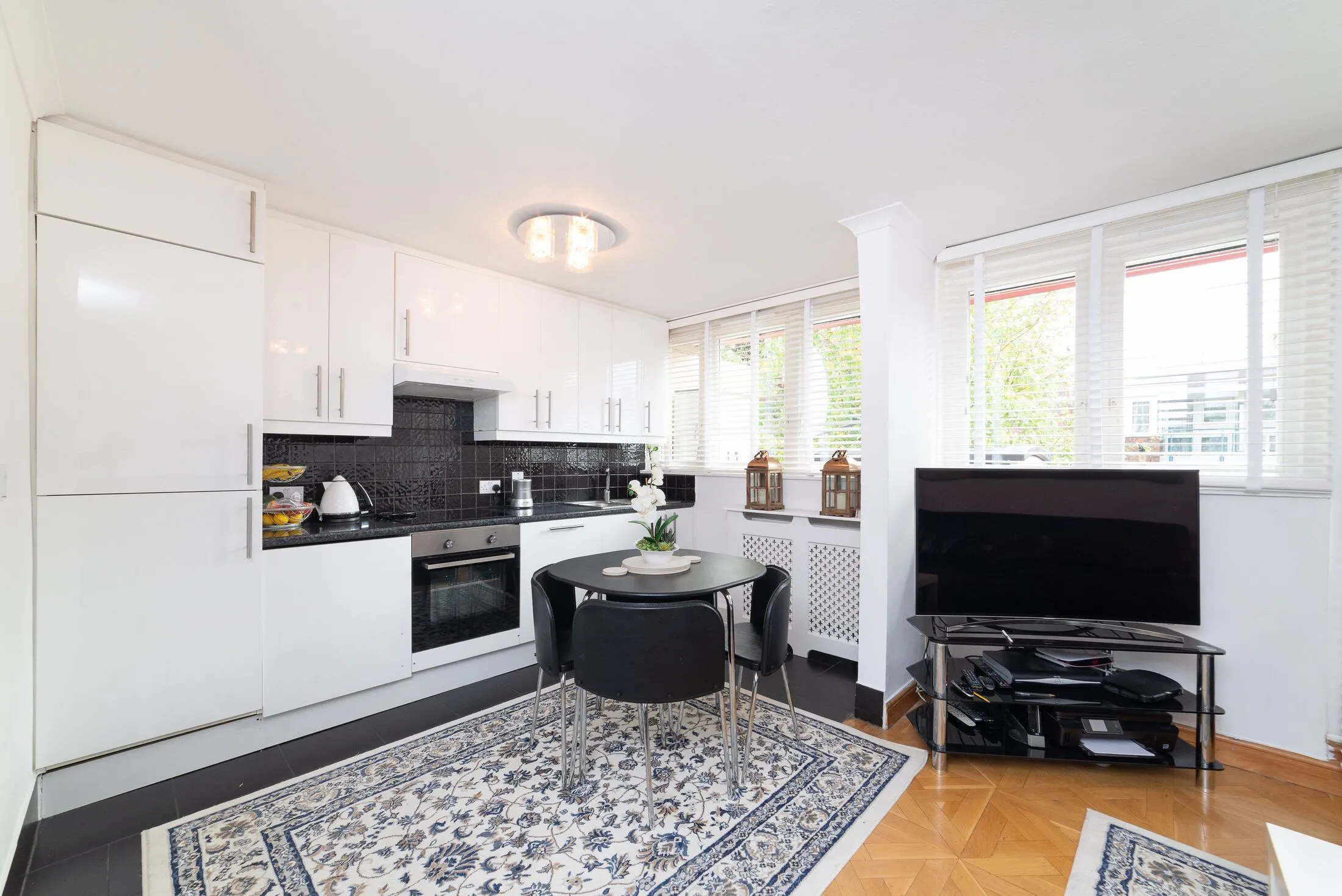Flat Eresby Place in Greater London