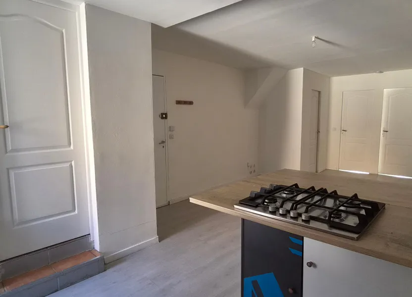 Appartement Place des Jacobins à Paulhan
