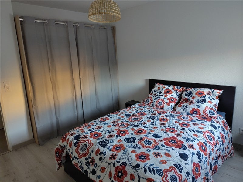 Flat Rue Colette Besson in Villenave-d'Ornon