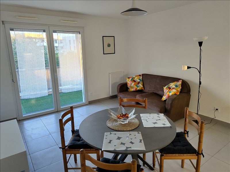 Flat Rue Colette Besson in Villenave-d'Ornon