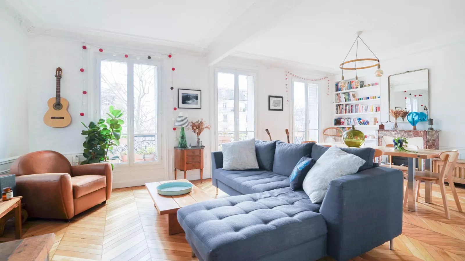 Flat Boulevard Marguerite de Rochechouart in Paris