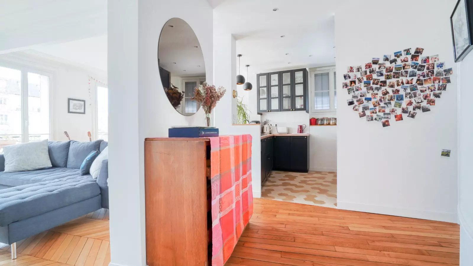 Flat Boulevard Marguerite de Rochechouart in Paris