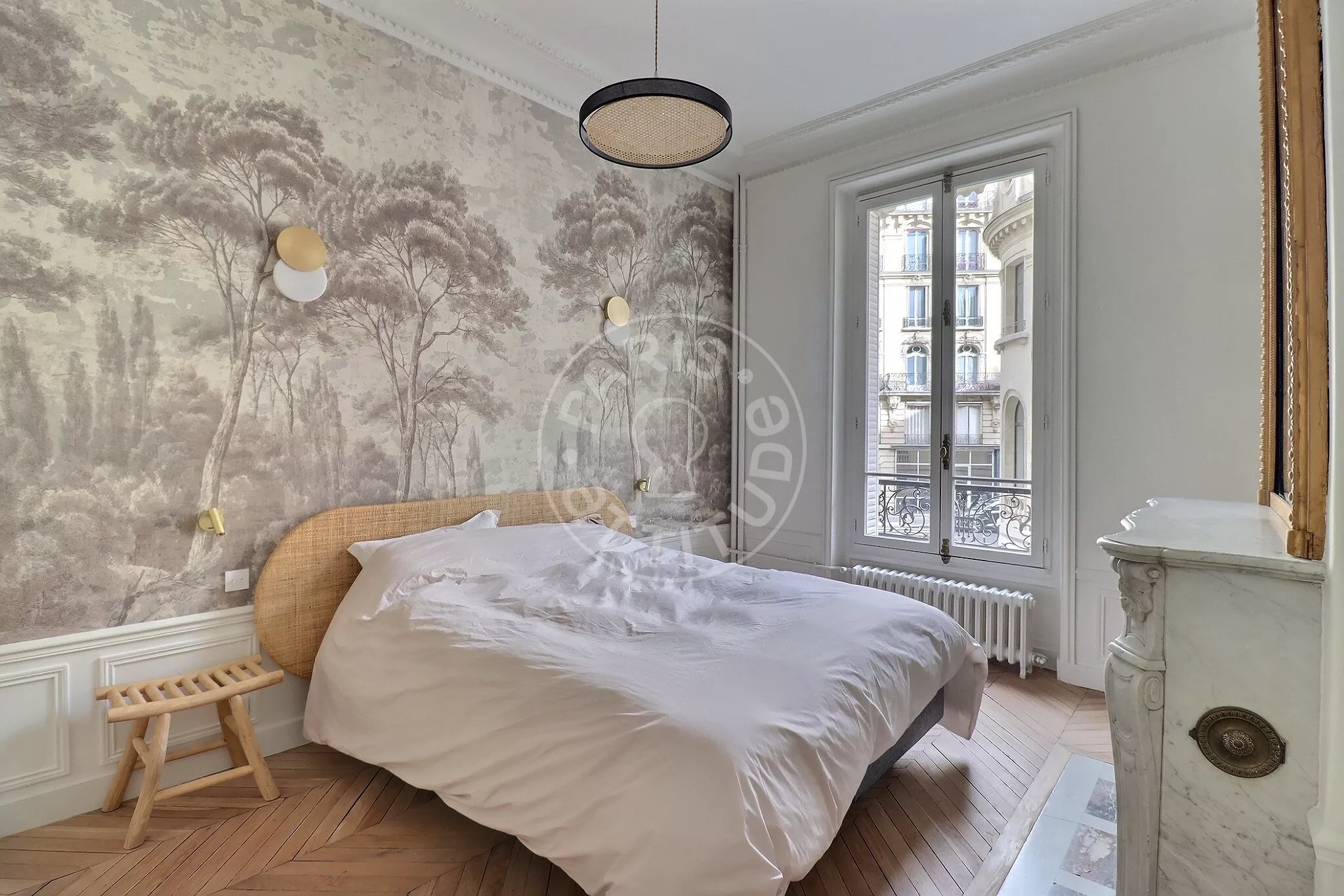 Appartement Rue Sédillot à Paris