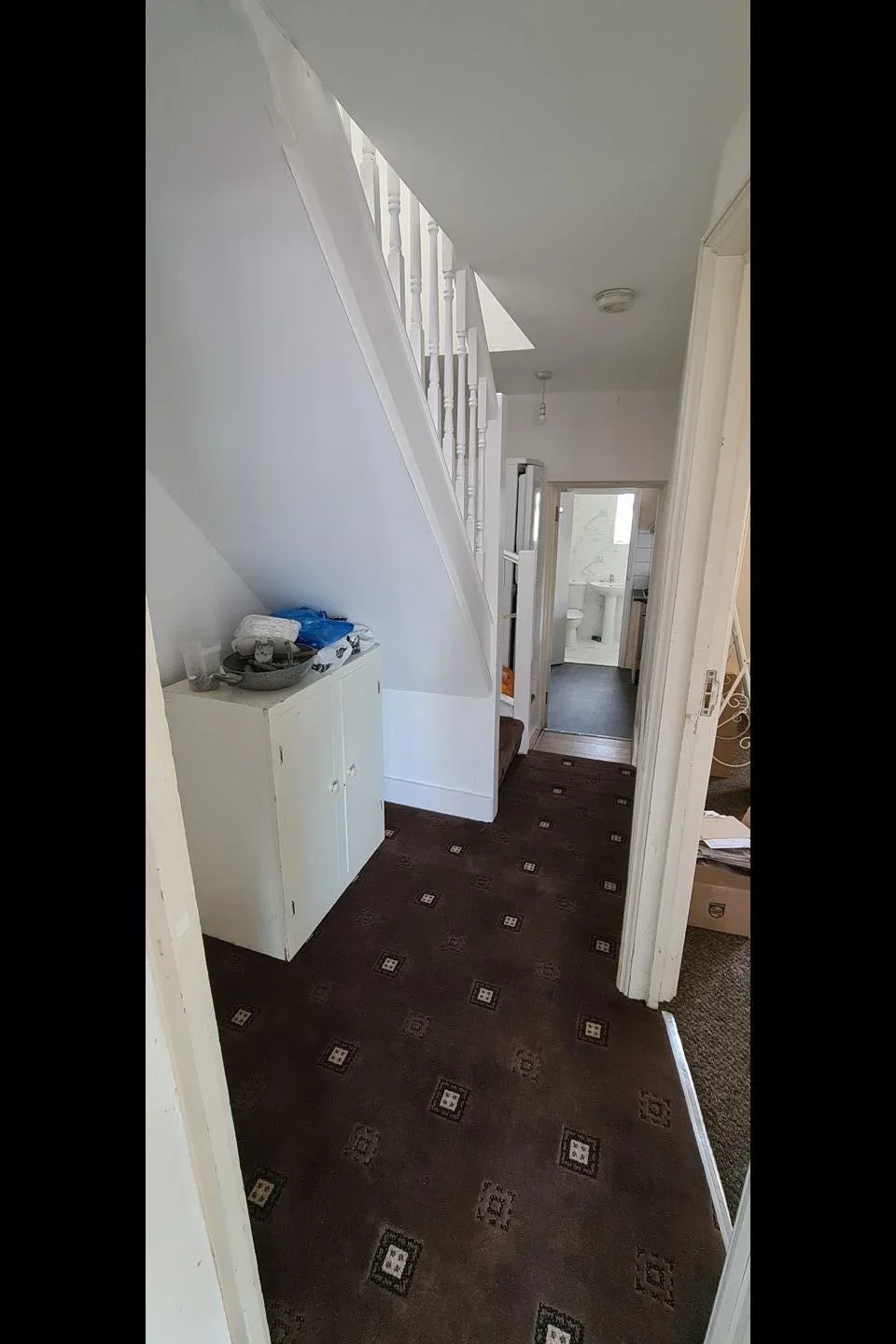 Flat Ley Street in Greater London