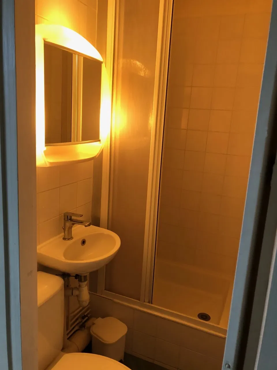 Room Route de Savonnières in Joué-lès-Tours