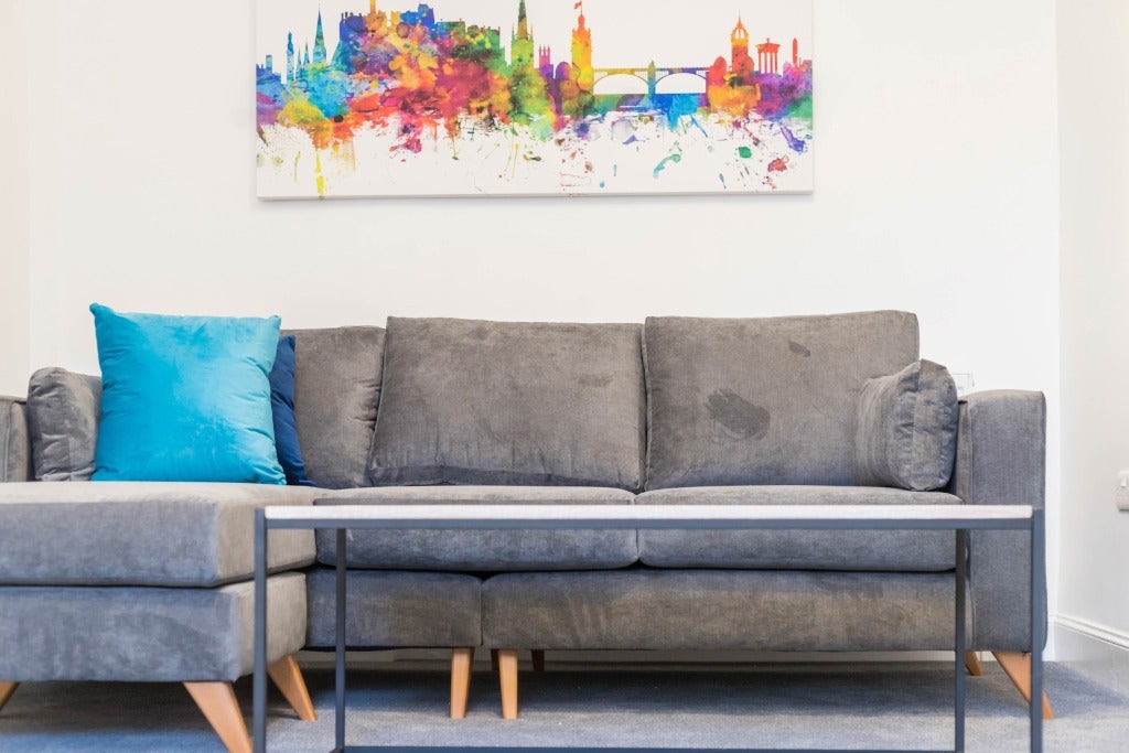 Flat Panmure Place in City of Edinburgh