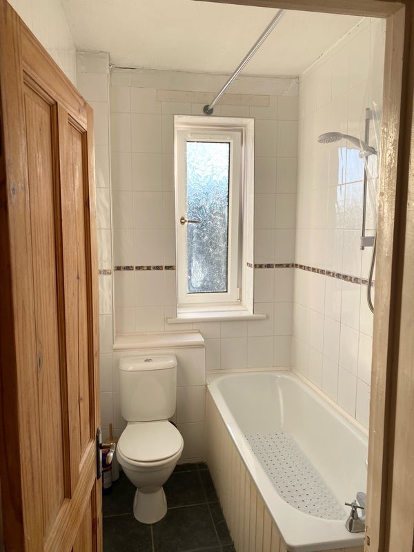 Room Ferry Road Grove in City of Edinburgh