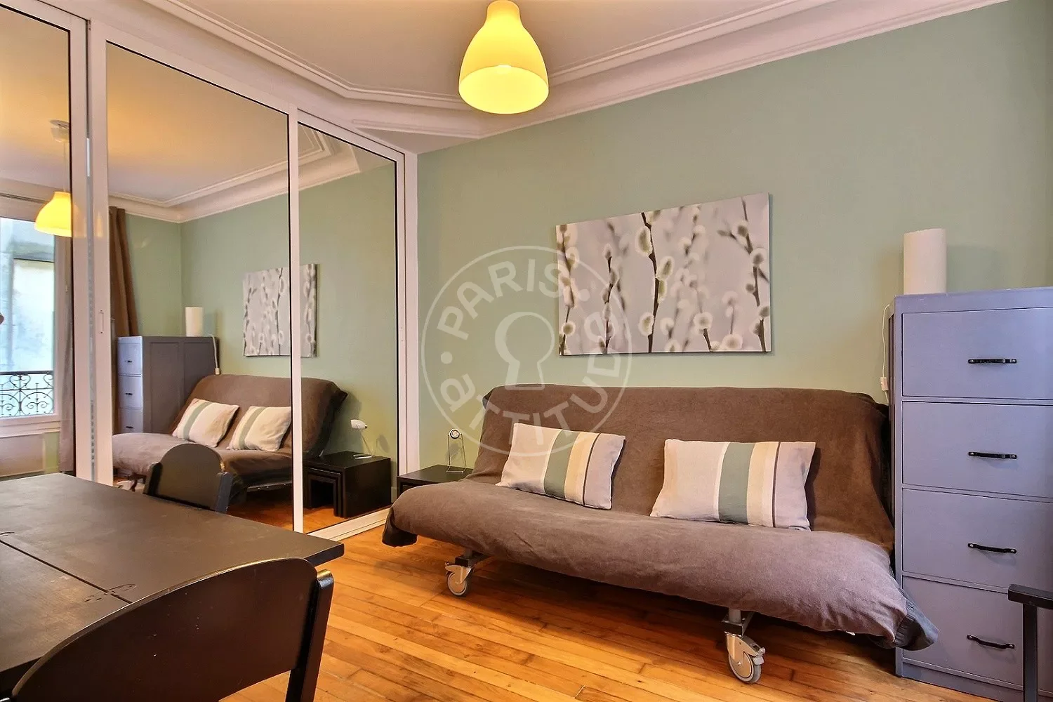 Appartement Rue Charles Divry à Paris