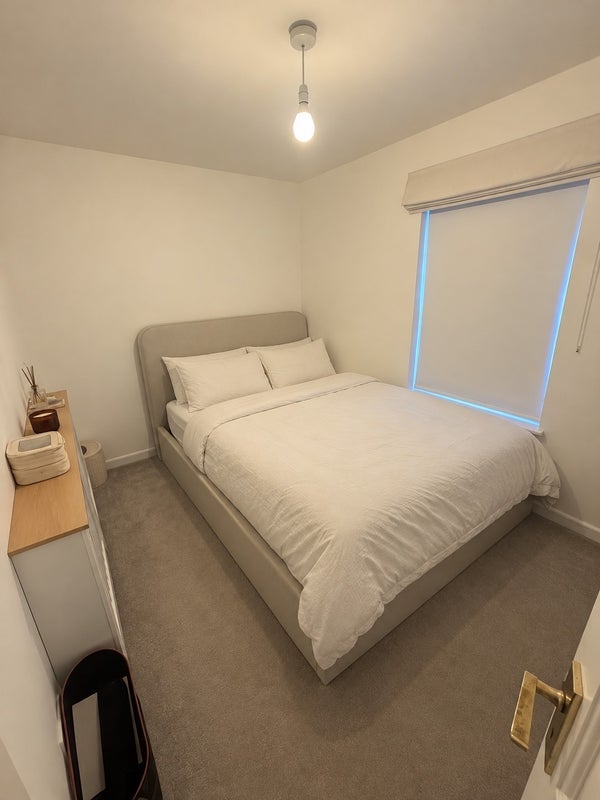 Room Winslade Road in Greater London