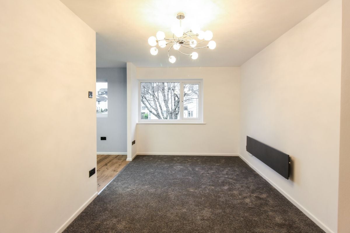 Flat St Boniface Close in Plymouth