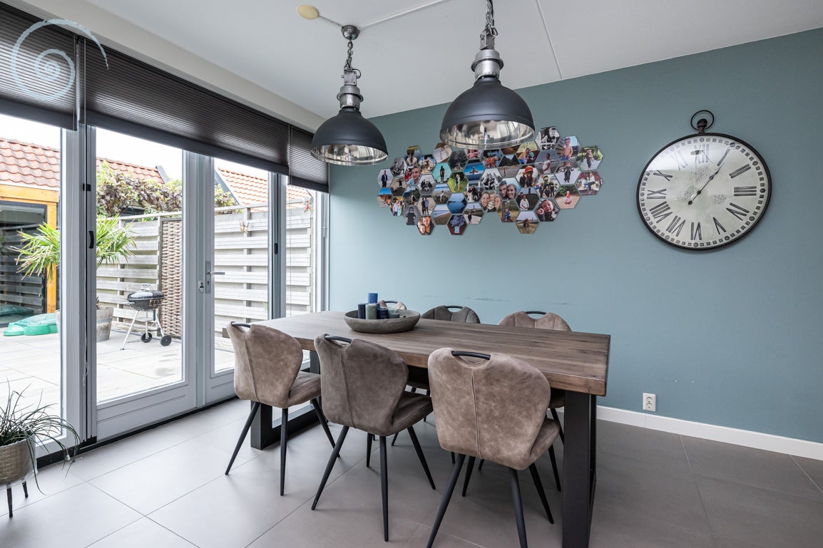 Tussenwoning te koop: Hoofdlandseweg 34, Ouddorp
