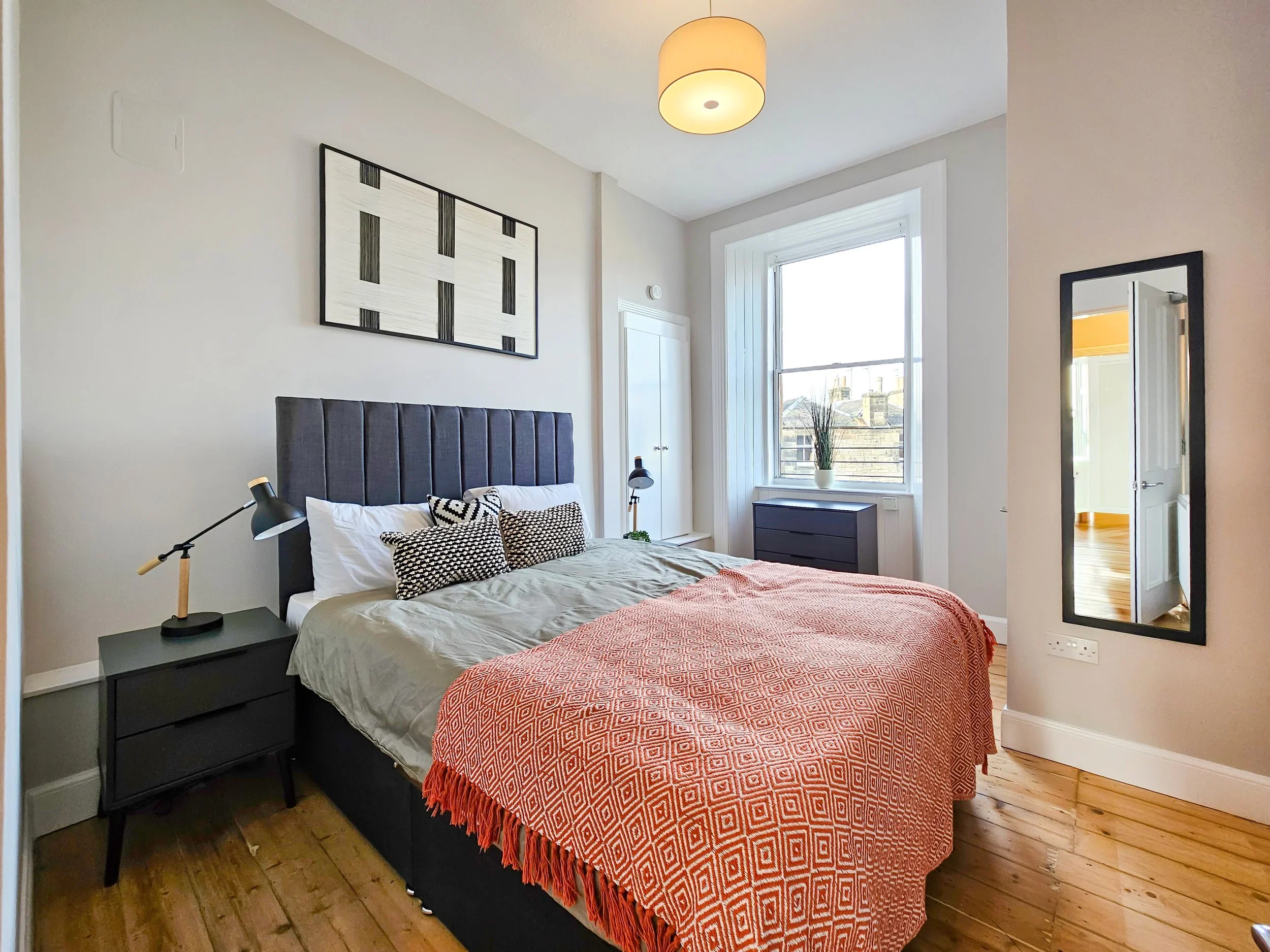 Flat Murrayfield Place in City of Edinburgh