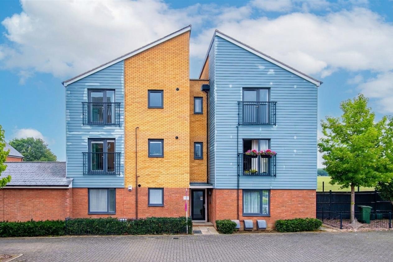 Flat Wodell Drive in Milton Keynes