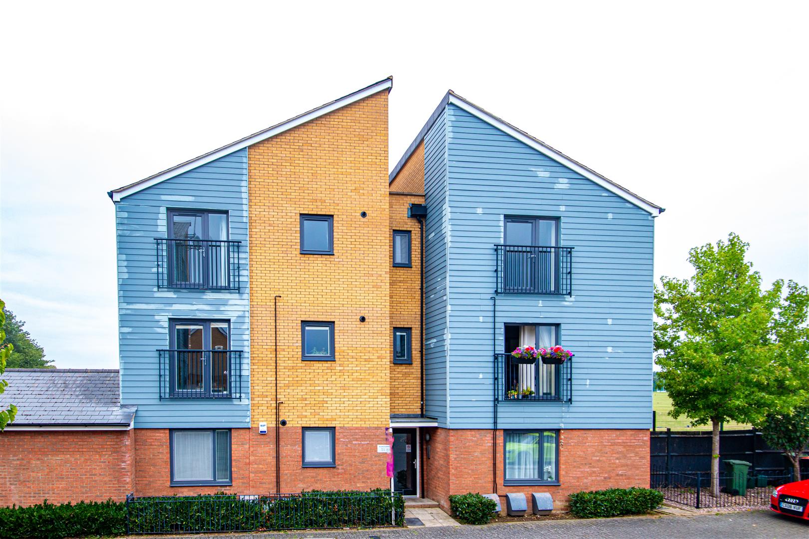 Flat Wodell Drive in Milton Keynes