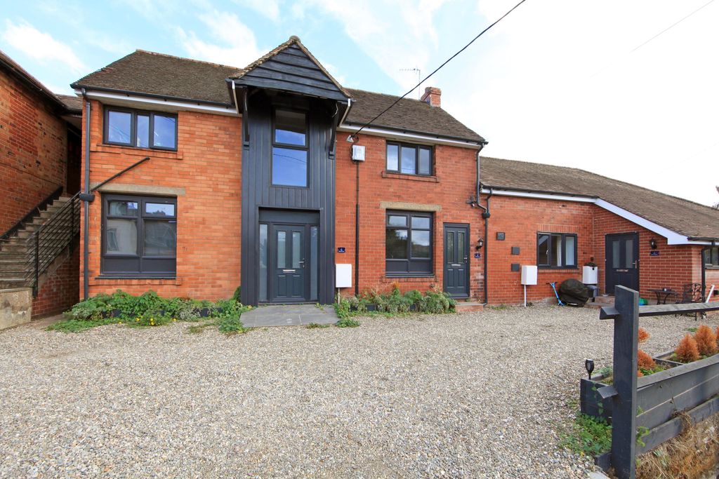 Flat Brookside in Pontesbury